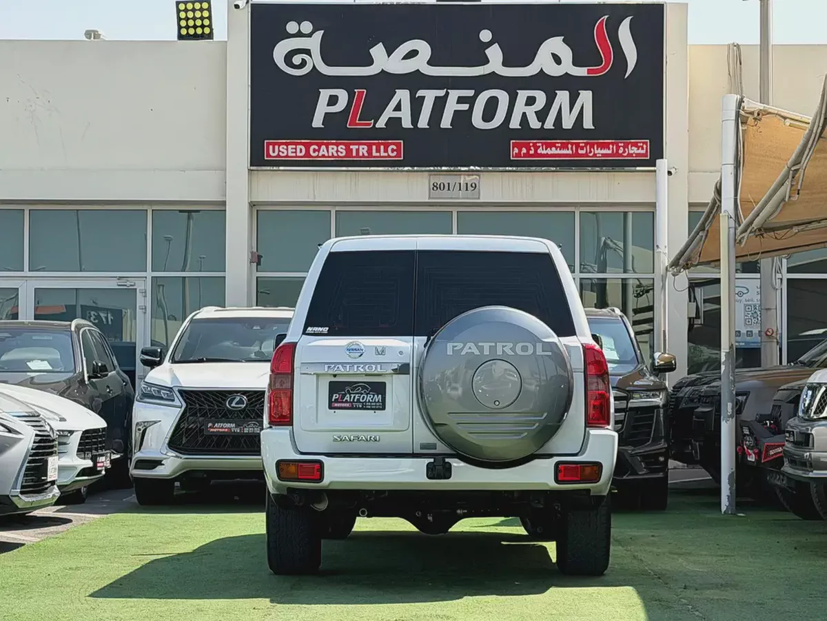 Nissan Patrol Safari 2023 | GCC Specs | under warranty-2-2