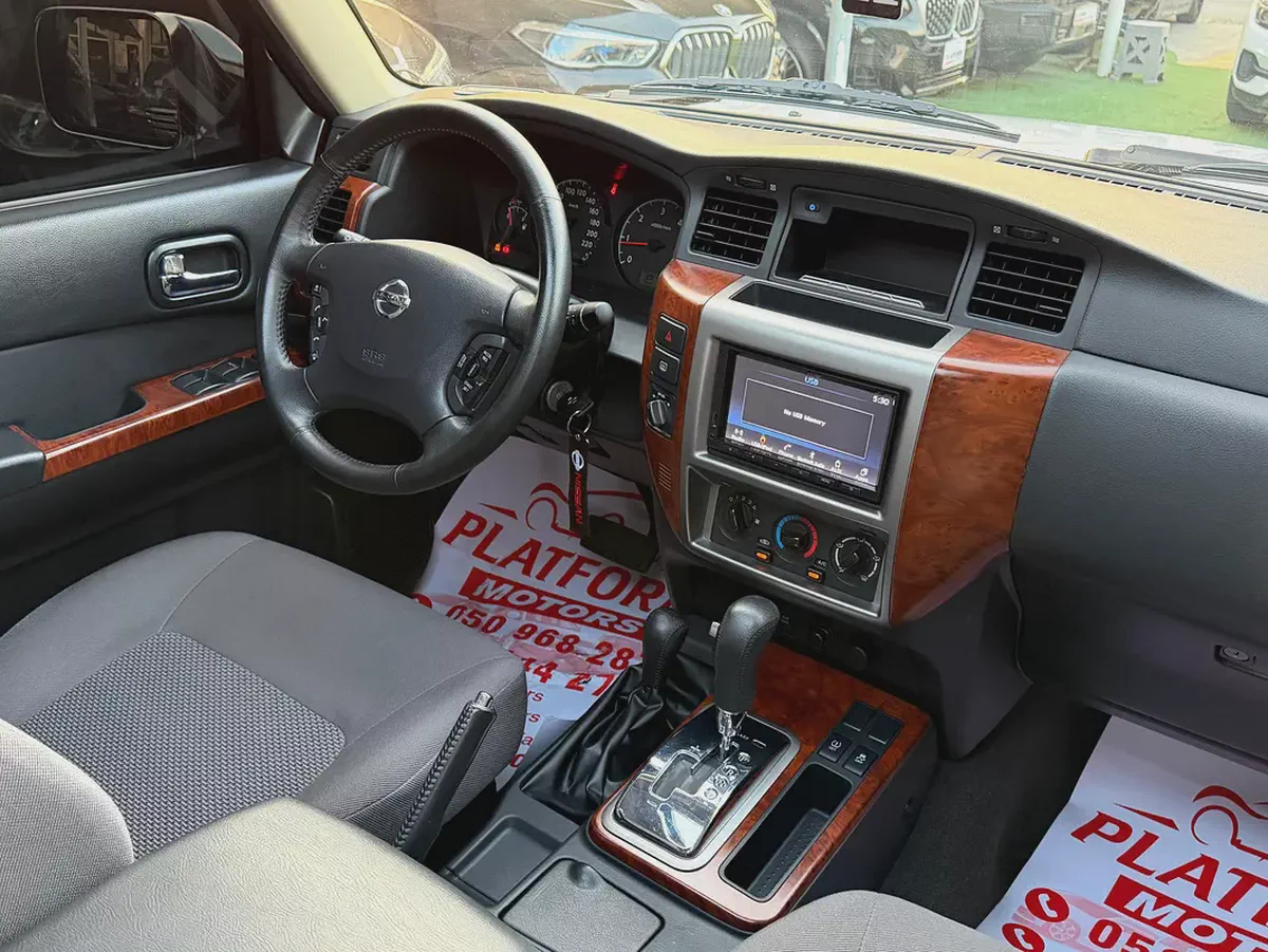 Nissan Patrol Safari 2023 | GCC Specs | under warranty-6-6