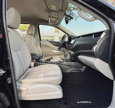 2023 Nissan Xterra Titanium | G.C.C | No Paint No Accident | First Owner | Service History-17