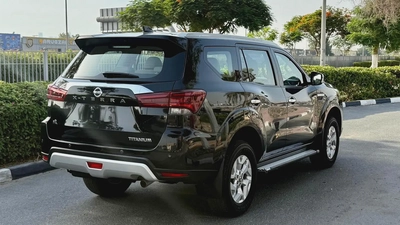2023 Nissan Xterra Titanium | G.C.C | No Paint No Accident | First Owner | Service History-7