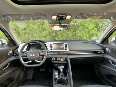 Hyundai Elantra 2025-5