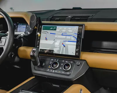 LAND ROVER DEFENDER 110 - HSE X DYNAMIC - 2026 - AL TAYER WARRANTY AND SERVICE CONTRACT-13
