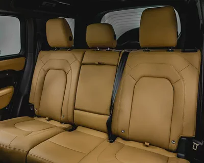 LAND ROVER DEFENDER 110 - HSE X DYNAMIC - 2026 - AL TAYER WARRANTY AND SERVICE CONTRACT-16