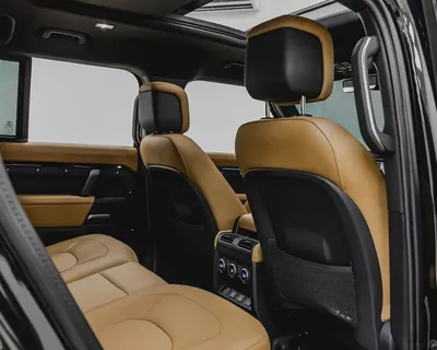 LAND ROVER DEFENDER 110 - HSE X DYNAMIC - 2026 - AL TAYER WARRANTY AND SERVICE CONTRACT-17