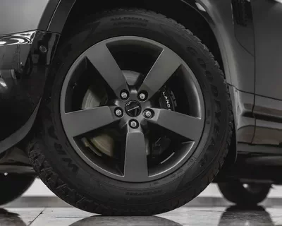 LAND ROVER DEFENDER 110 - HSE X DYNAMIC - 2026 - AL TAYER WARRANTY AND SERVICE CONTRACT-19