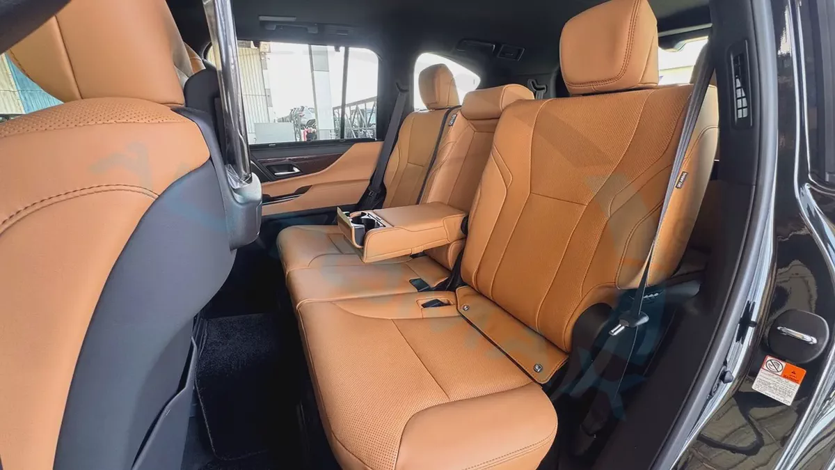 (Only For Export) Lexus LX 700h Signature 2026 | GCC Specs | Brand New Luxury Hybrid-18-18