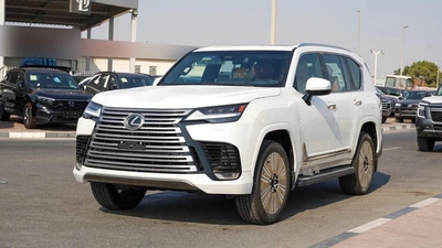 Lexus LX600 Signature 3.5L-0