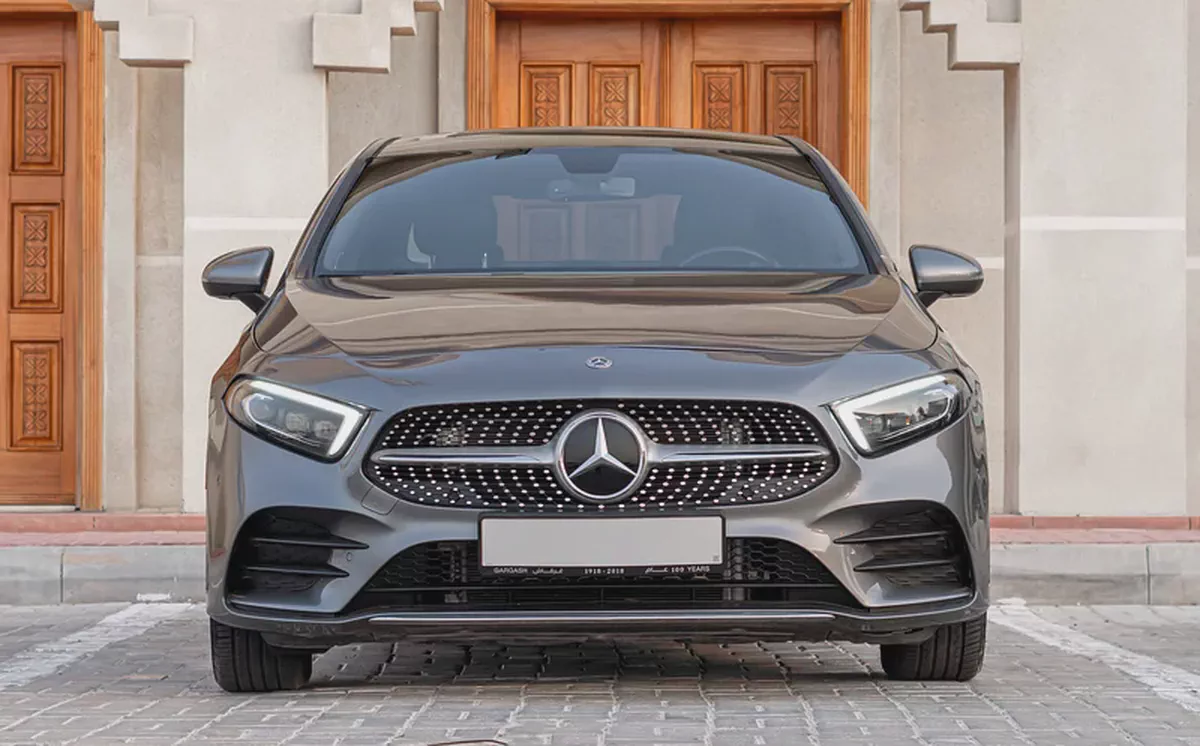 MERCEDES BENZ  A220 2020-4-4