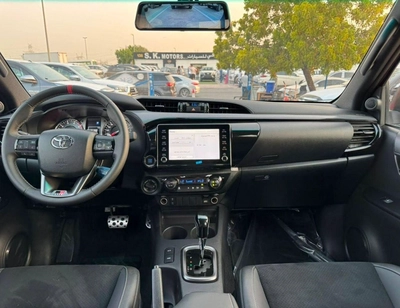 Toyota Hilux GR SPORT | 2.8L DIESEL A/T 4WD | DRIVER PWR SEAT | LEATHER SEATS | 360*CAMERA | REAR PARKING SENSOR-13