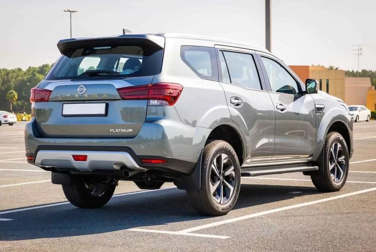 Nissan X Terra Platinum Petrol AT 2.5L 4WD-3-0