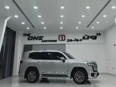 Toyota Land Cruiser VXR 2025 3.5L Turbo GCC Specs Under Warranty-5