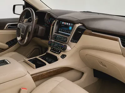 AED 2,115 P.M 0% DP | GMC Yukon Denali 2020 | GCC | Original Paint | 106K KM | 6.2L V8-11