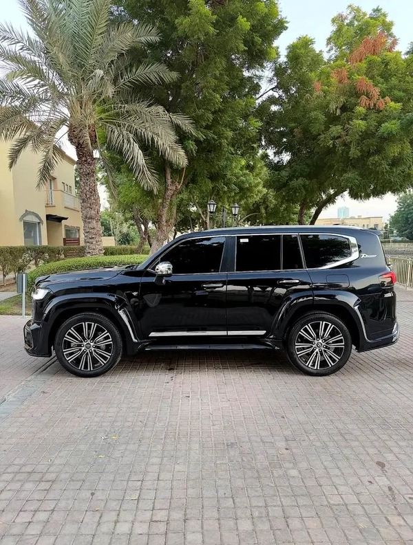 2026 Toyota Land Cruiser 4.0L - GCC Specs - Brand New!