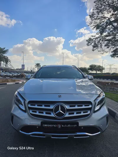 2020 Mercedes-Benz GLA 250 4Matic - American Very clean car-1