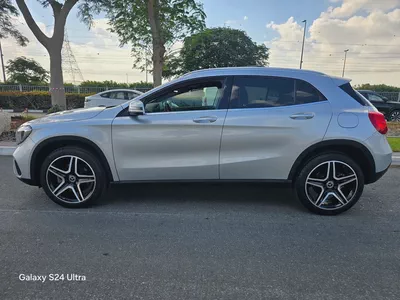 2020 Mercedes-Benz GLA 250 4Matic - American Very clean car-6