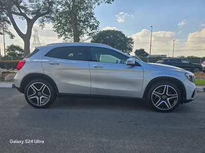 2020 Mercedes-Benz GLA 250 4Matic - American Very clean car-8
