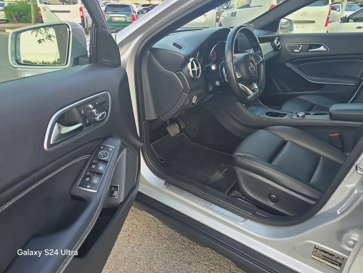 2020 Mercedes-Benz GLA 250 4Matic - American Very clean car-10-10