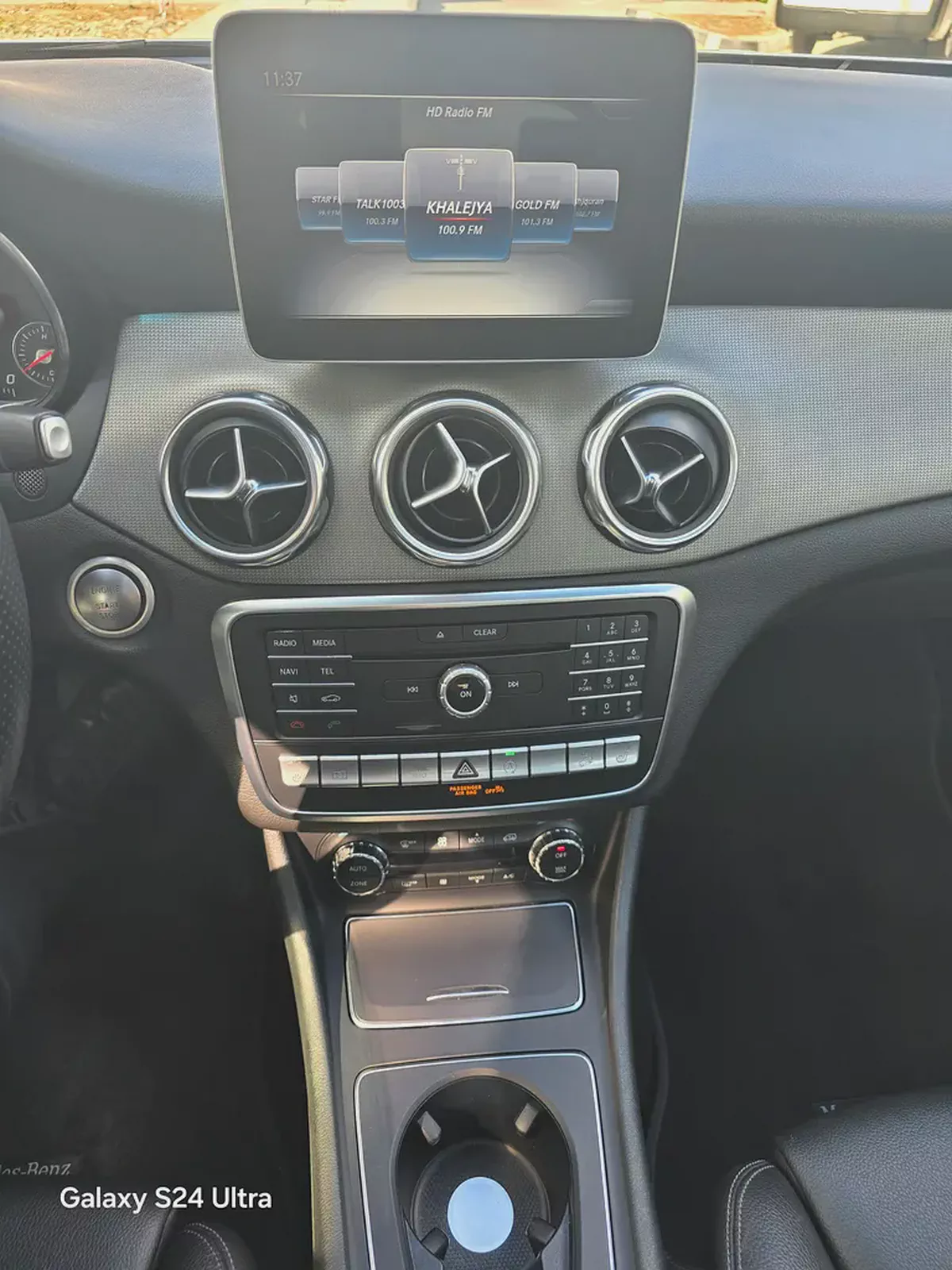 2020 Mercedes-Benz GLA 250 4Matic - American Very clean car-12-12