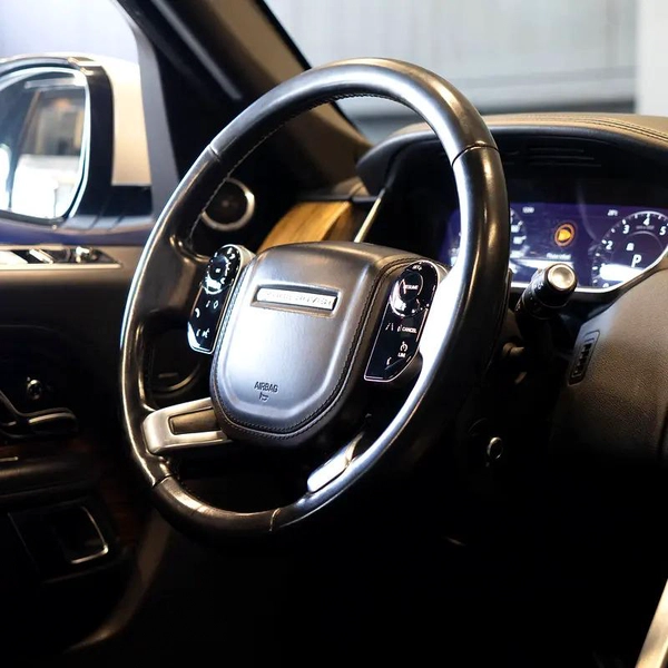 AED 2,682 pm • 0% Downpayment • Range Rover Vogue Supercharged • 1 Year Warranty