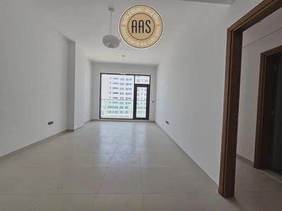 One Month Free Spacious One Bedroom Apartment with All Amenities-3
