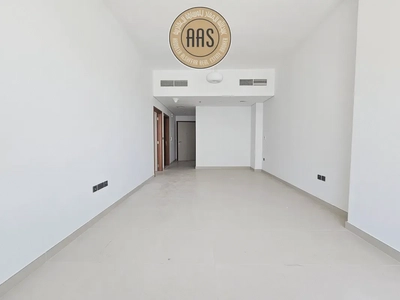 One Month Free Spacious One Bedroom Apartment with All Amenities-5