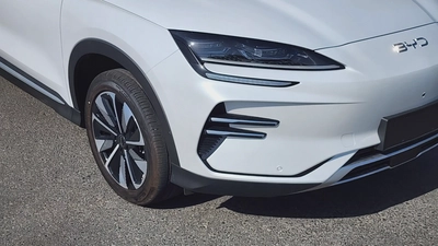 BYD Song Plus Champion (White Brown)-1