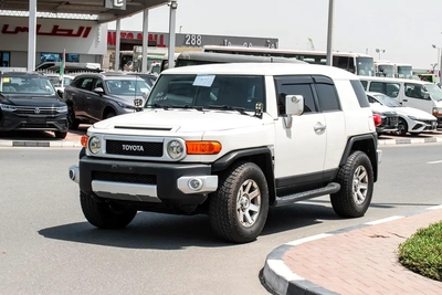 Toyota FJ Cruiser VXR 2021 - GCC Specs - Excellent Condition-0