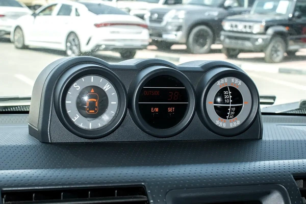 Toyota FJ Cruiser VXR 2021 - GCC Specs - Excellent Condition