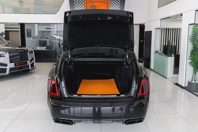 Rolls-Royce Phantom | Original Mansory with Certificate | Bespoke Orange Interior | European Specs-17