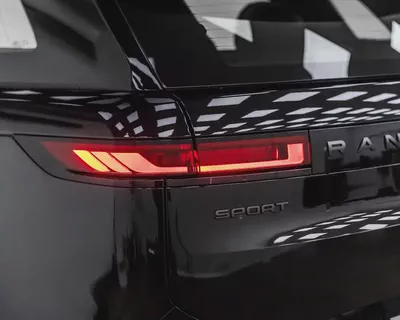 RANGE ROVER SPORT DYNAMIC HSE P400 - 2023 - GCC - AL TAYER WARRANTY AND SERVICE CONTRACT-5