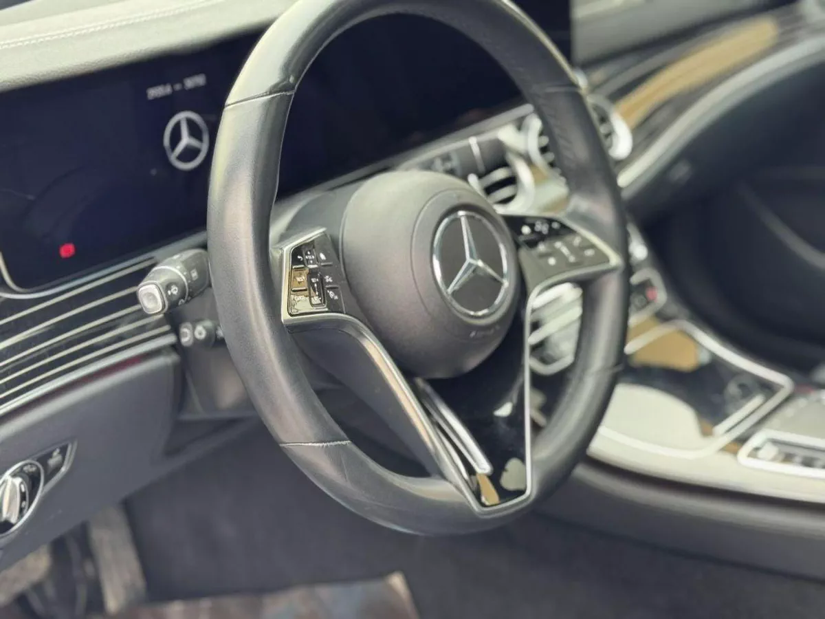 Mercedes Benz E 450 PREMIUM PLUS MERCEDES  E450 hybrid 2022 full option-8-0