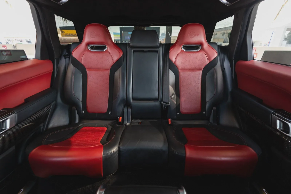 Land Rover Range Rover Sport SVR 2020-1-1