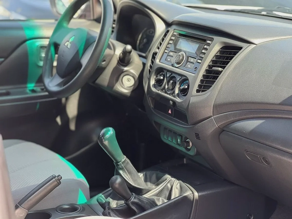 2021 Mitsubishi L200 | Petrol | 4X4 | Manual | GCC | Ref#1018