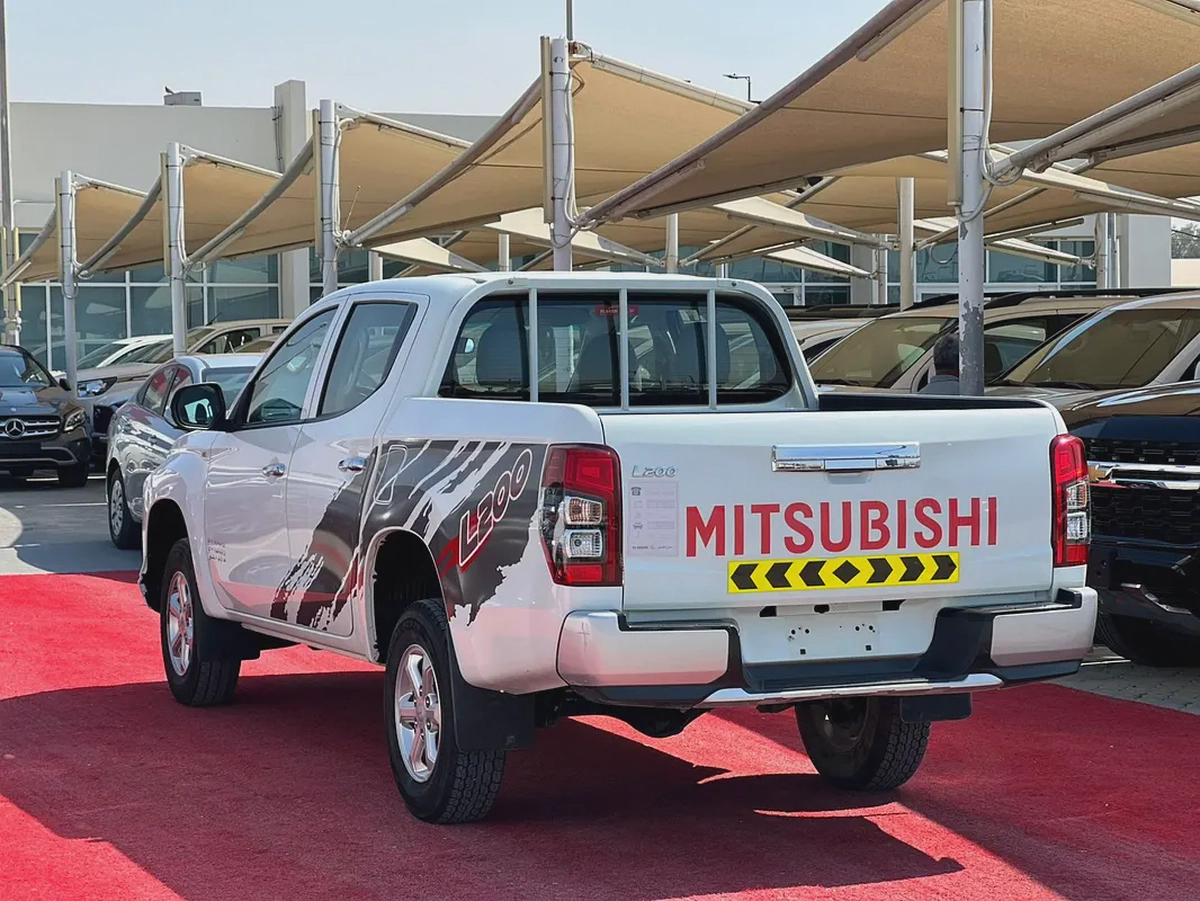 2021 Mitsubishi L200 | Petrol | 4X4 | Manual | GCC | Ref#1018-3-3