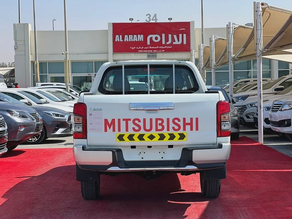 2021 Mitsubishi L200 | Petrol | 4X4 | Manual | GCC | Ref#1018