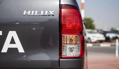 Toyota Hilux SGLX TOYOTA HILUX 2.4L MID OPTION A/T MY2025 FOR EXPORT-11