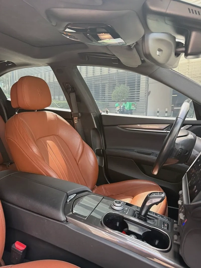 GCC - Maserati Warranty+Service Contract - Perfect Condition-9