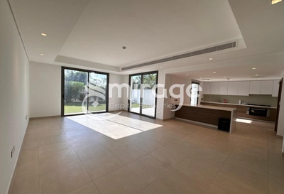 VILLA FOR RENT IN ASPENS, YAS ACRES-8