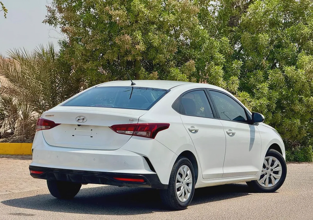 HYUNDAI ACCENT, 2023 MODEL,  1.6L, GCC SPECS, SMART PLUS TRIM, (556/-MONTHLY)-4-4