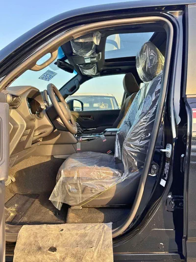 Toyota Land Cruiser GXR 3.5L V6 PETROL || DRIVER PWR SEAT / SUNROOF / DIGITAL SPEEDOMETER / DIFF LOCK (CODE # GXR3B)-5