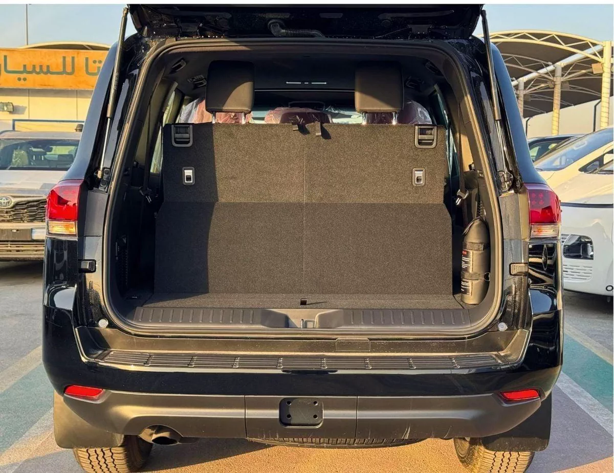 Toyota Land Cruiser GXR 3.5L V6 PETROL || DRIVER PWR SEAT / SUNROOF / DIGITAL SPEEDOMETER / DIFF LOCK (CODE # GXR3B)-3-0