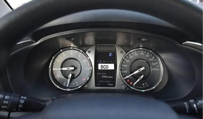 Toyota Hilux TOYOTA HILUX 4.0L V6 PETROL DC AT 2025-11