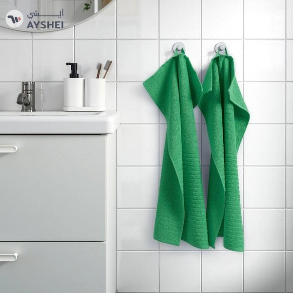 VÅGSJÖN Bath towel, bright green, 70x140 cm