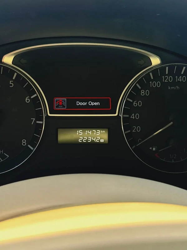 Nissan Altima SL | 2015 | GCC | Full Option | 151,000 km | White / Beige | Fully Serviced