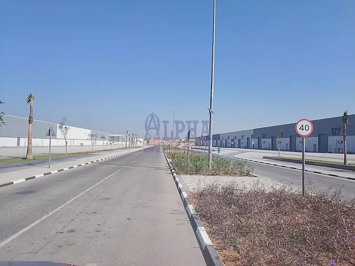 Large Sizes Warehouses | 1000 sqm | 3000 Kw| Al Hamra freezone-4-4