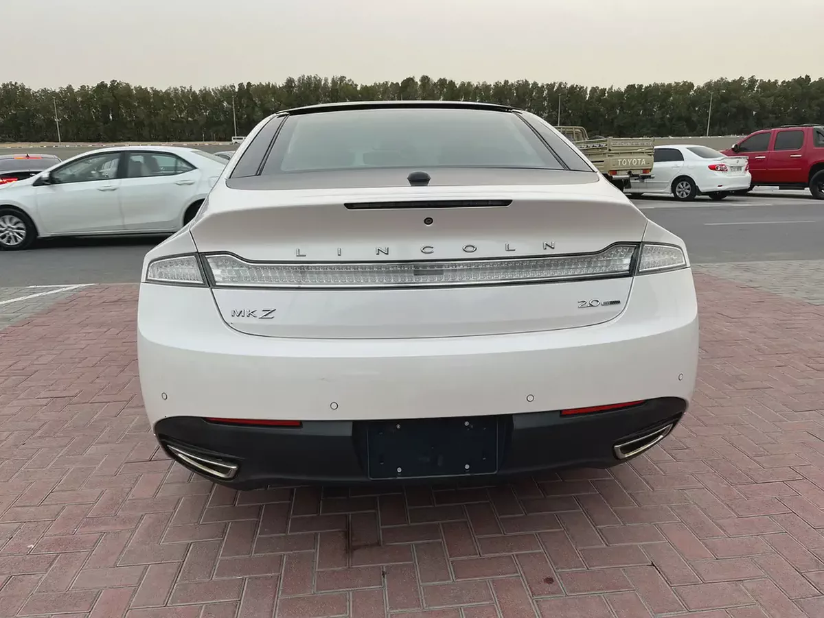 Lincoln mkz-3-3
