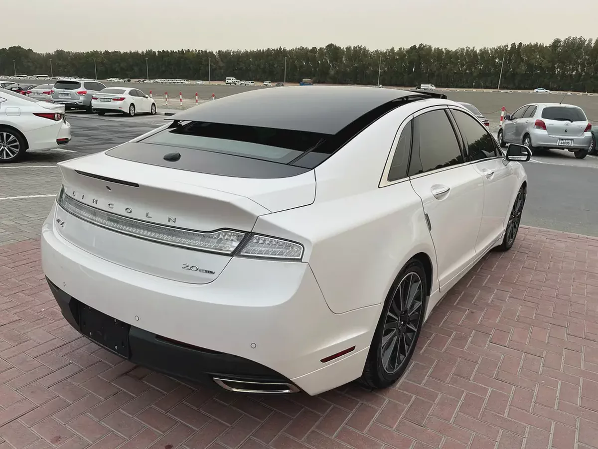 Lincoln mkz-5-5