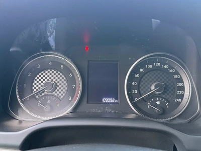 Hyundai Elantra GLS 2019 - GCC Specs - Excellent Condition-15