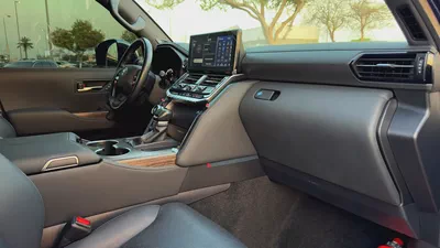 2023 Toyota Land Cruiser VXR 4.0l, Dealer Warranty, GCC Specifications-9