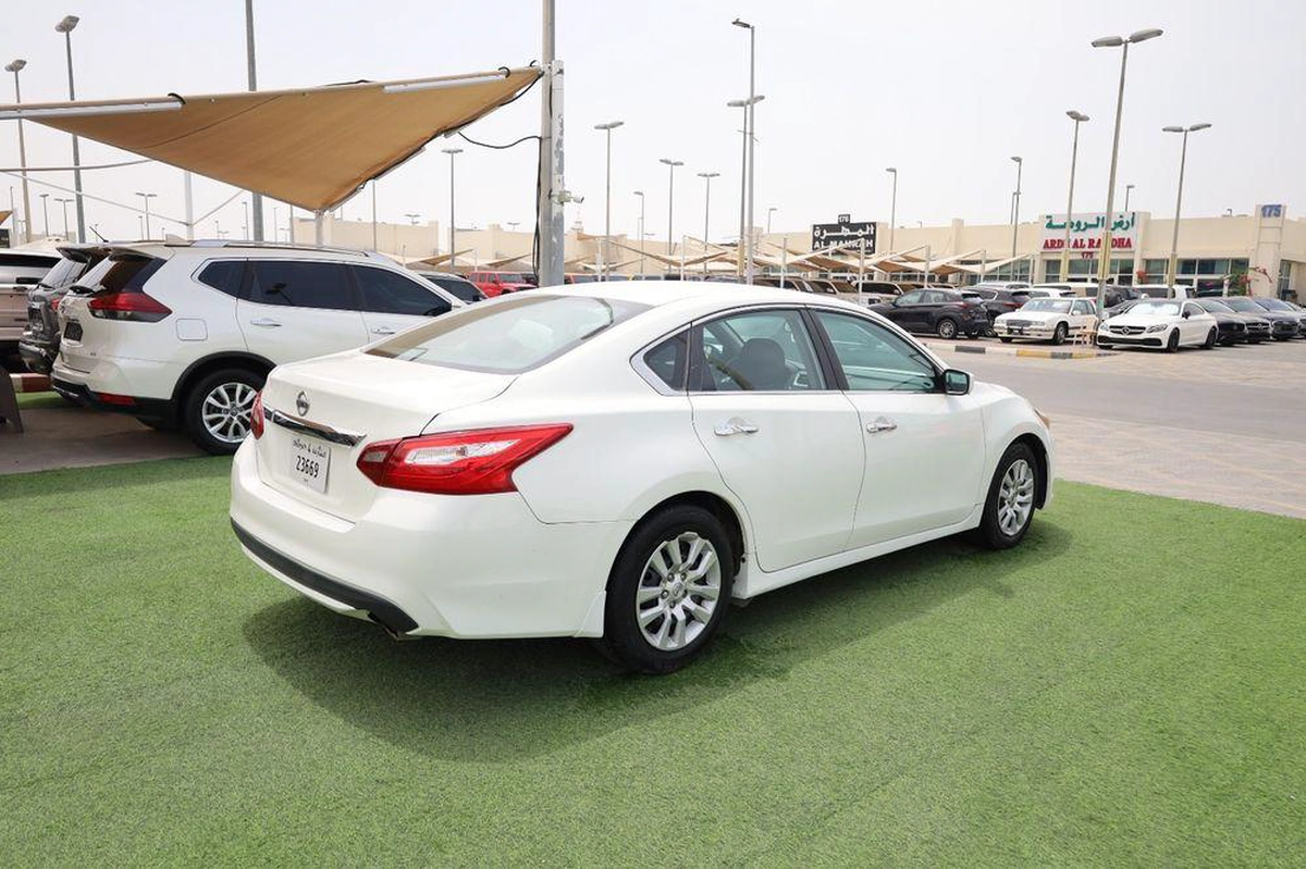 Used Nissan Altima 2.5S 2018-8-8